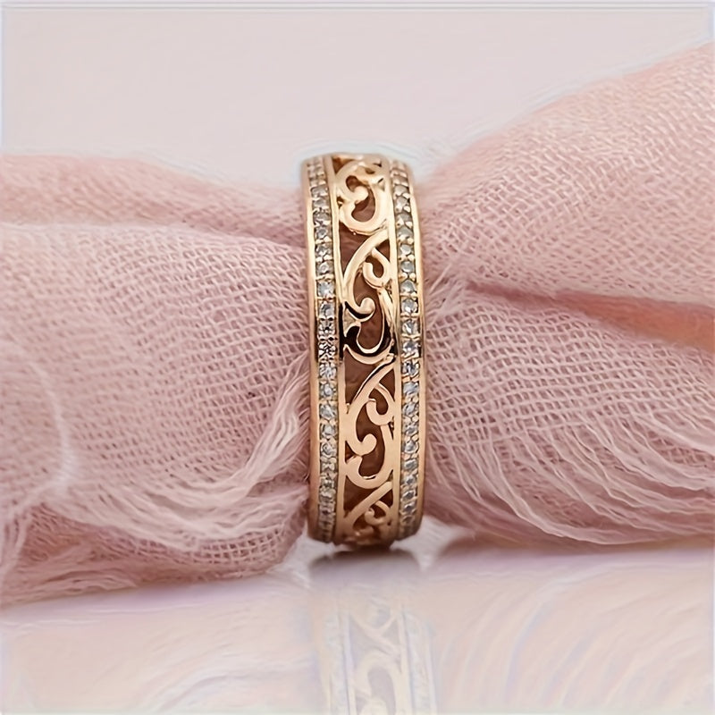 Comfort-Fit Sparkle Ring