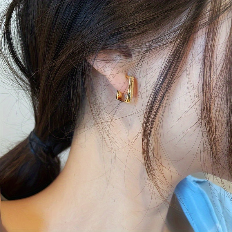 Day-to-Night Earrings