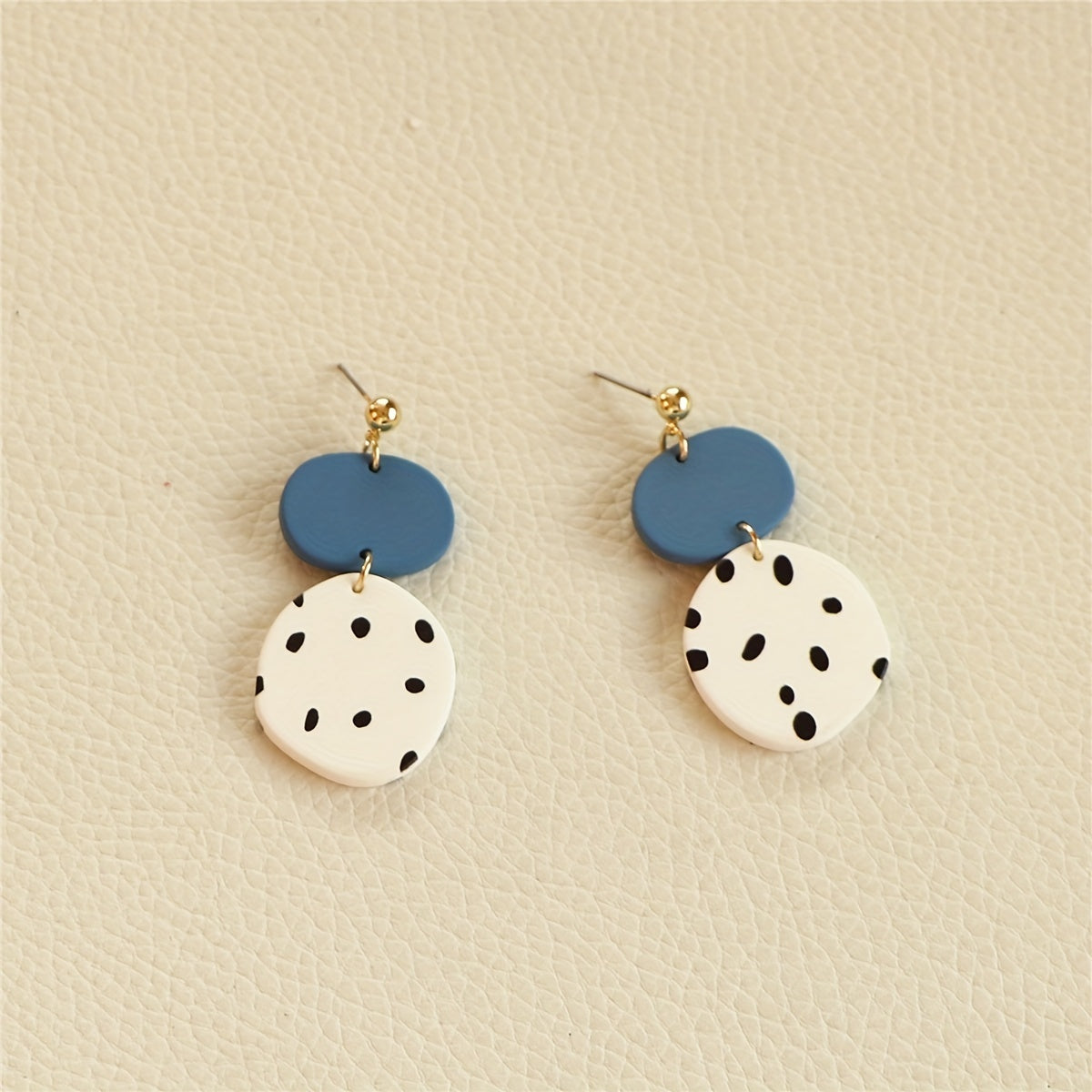 Day-To-Night Earrings