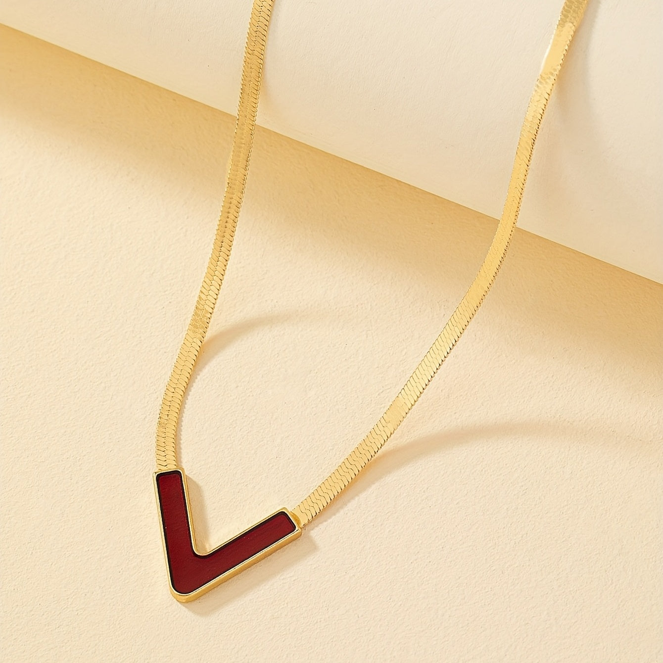 Day-to-Night Necklace