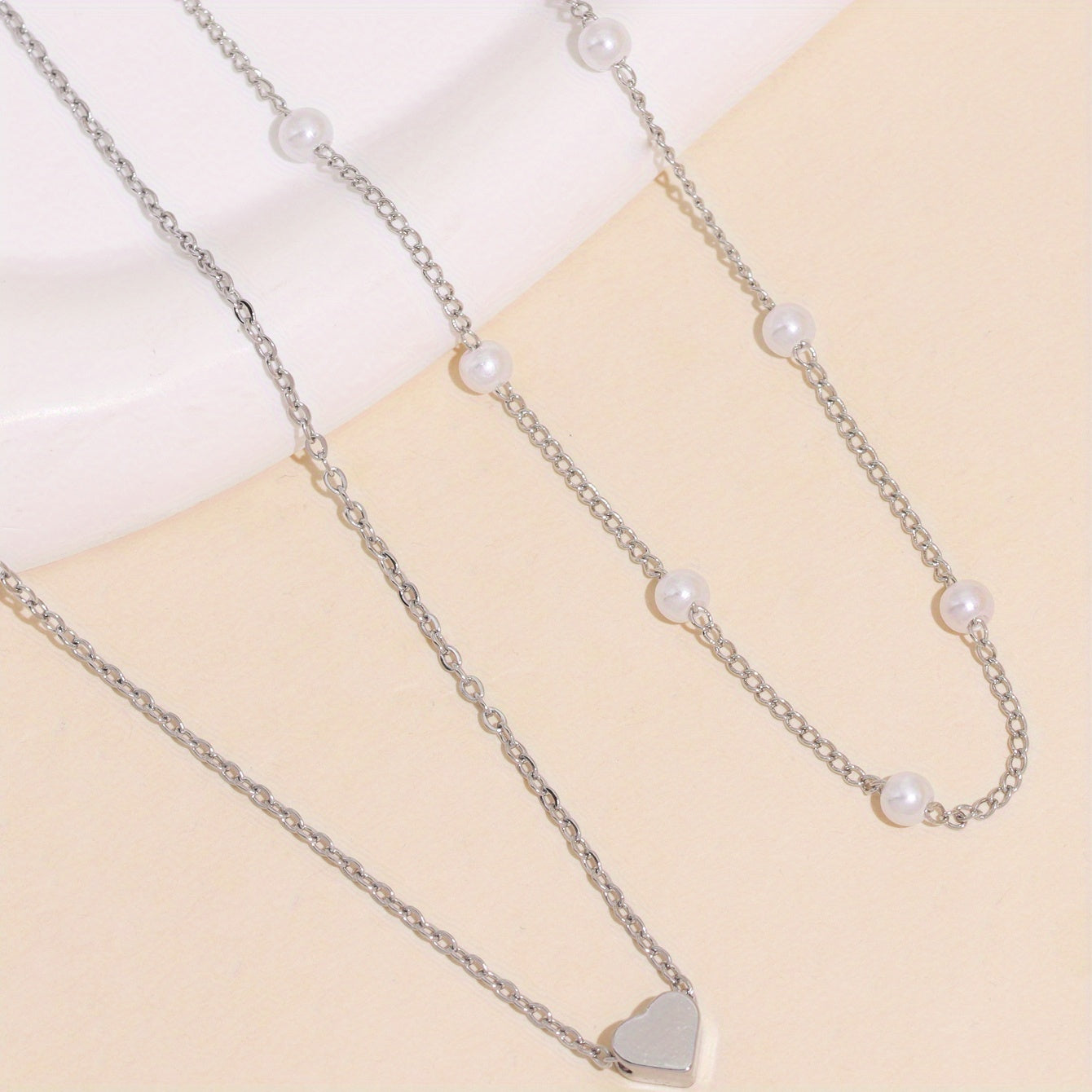 Day-to-Night Pearl-Inspired Necklace