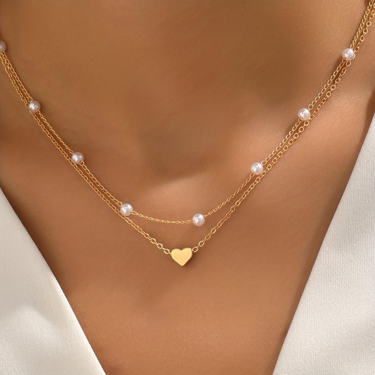 Day-to-Night Pearl-Inspired Necklace