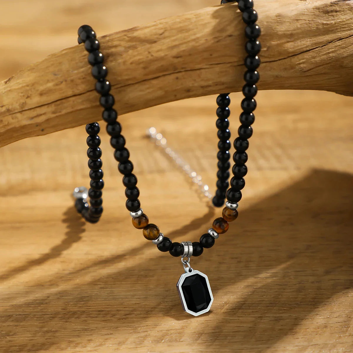 Alluring Onyx Necklace with Tiger Eye