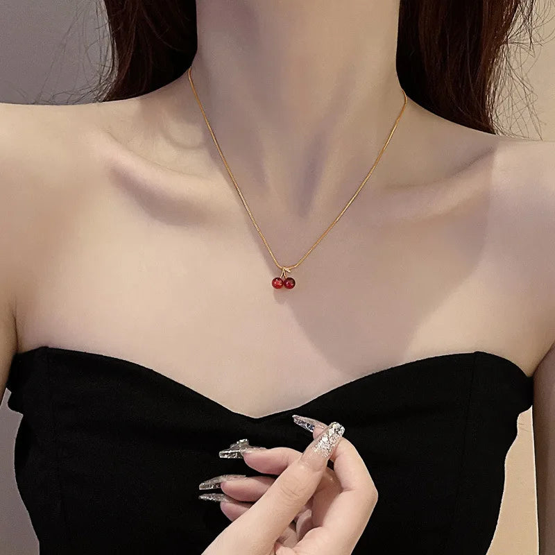 Radiant Cherry Elegance Set