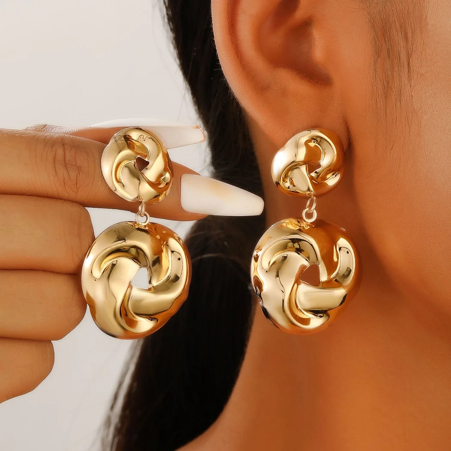 Airy Elegance Gold Chain Earrings