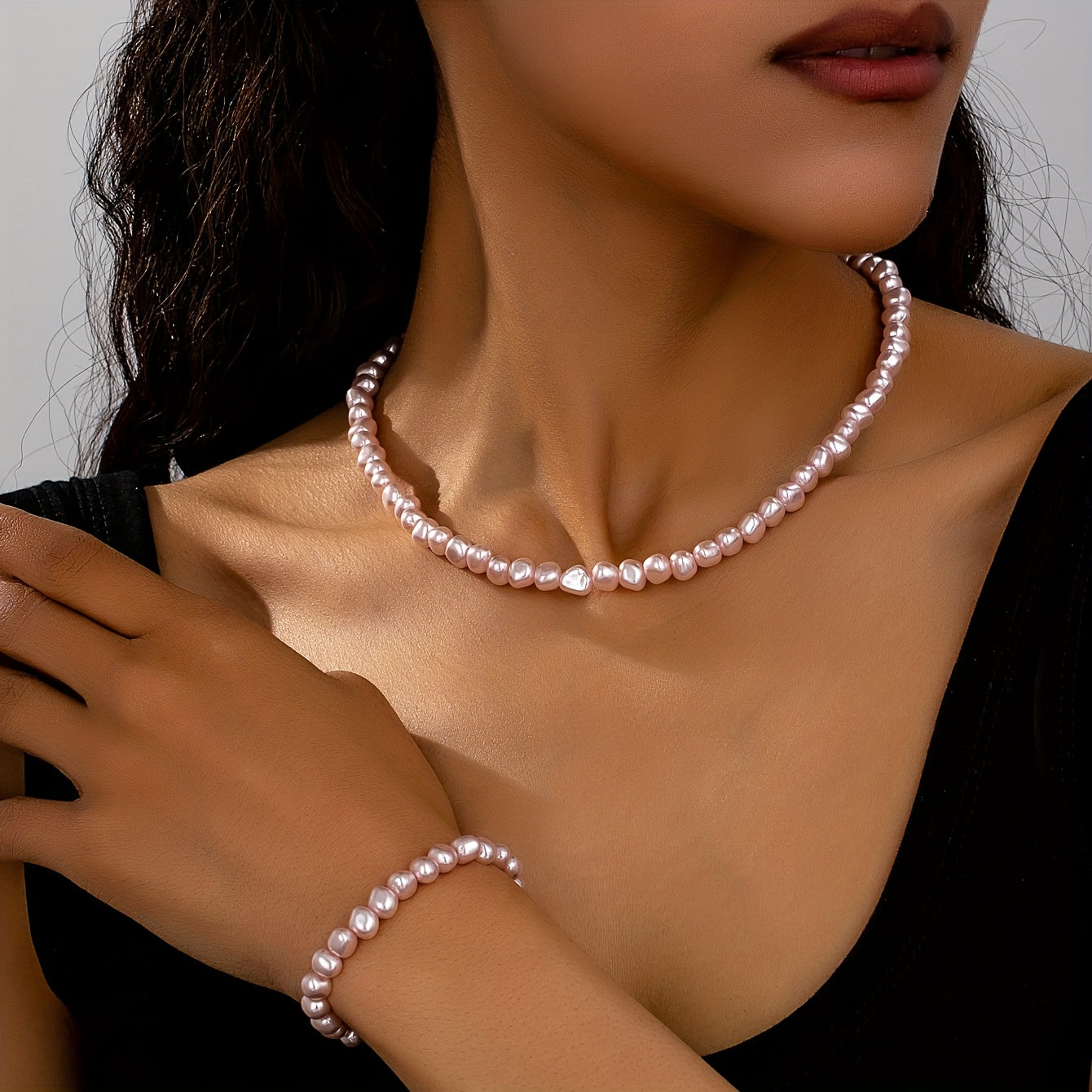 Luminous Pearl-Inspired Necklace and bracelet
