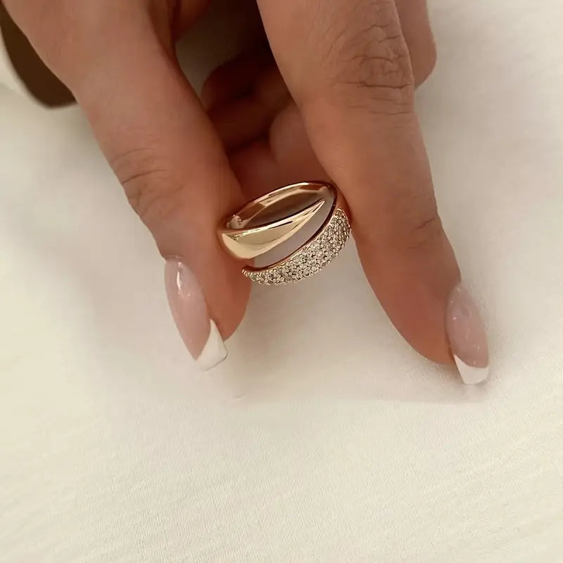 Light-Catching Ring
