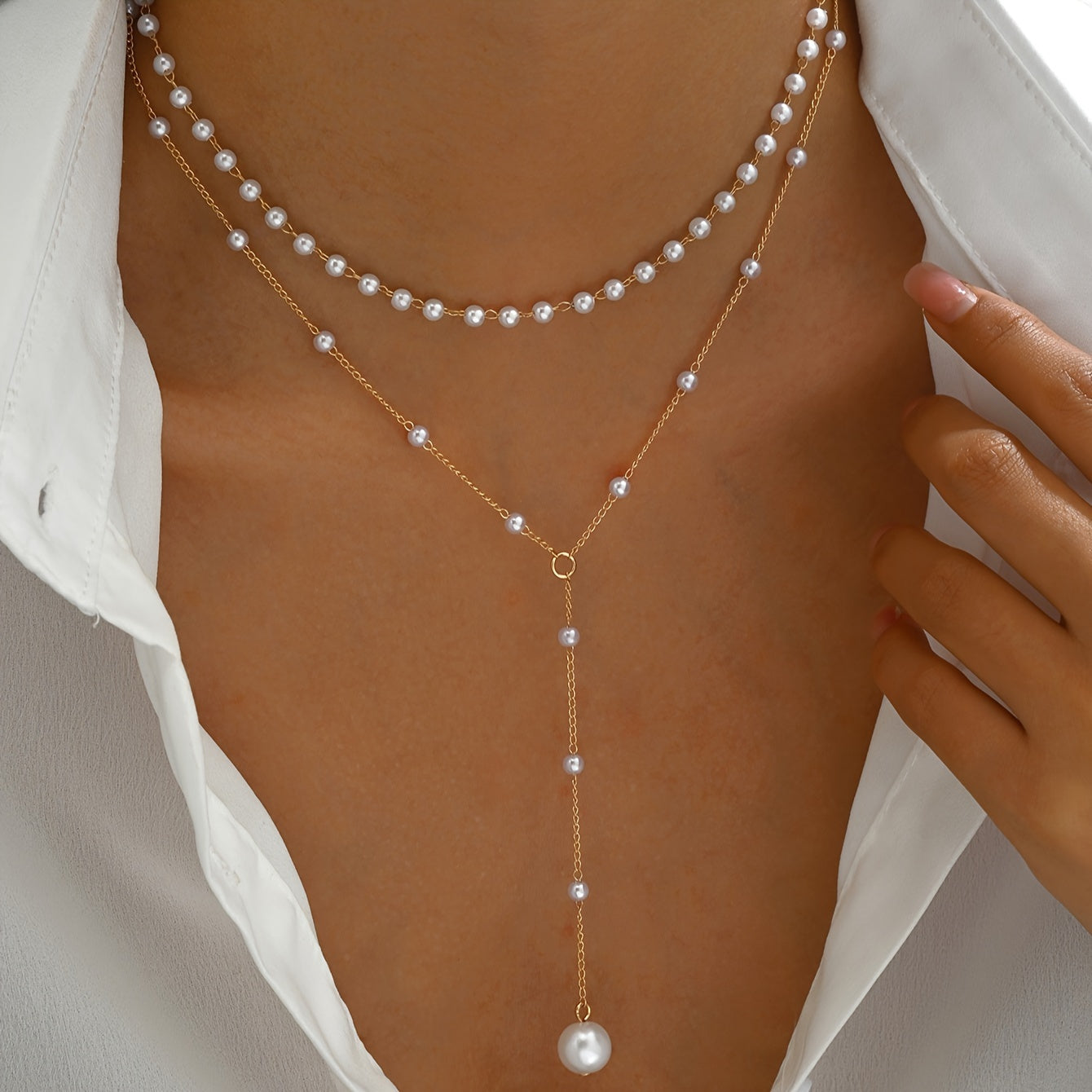 Lightweight Pearl-Inspired Necklace