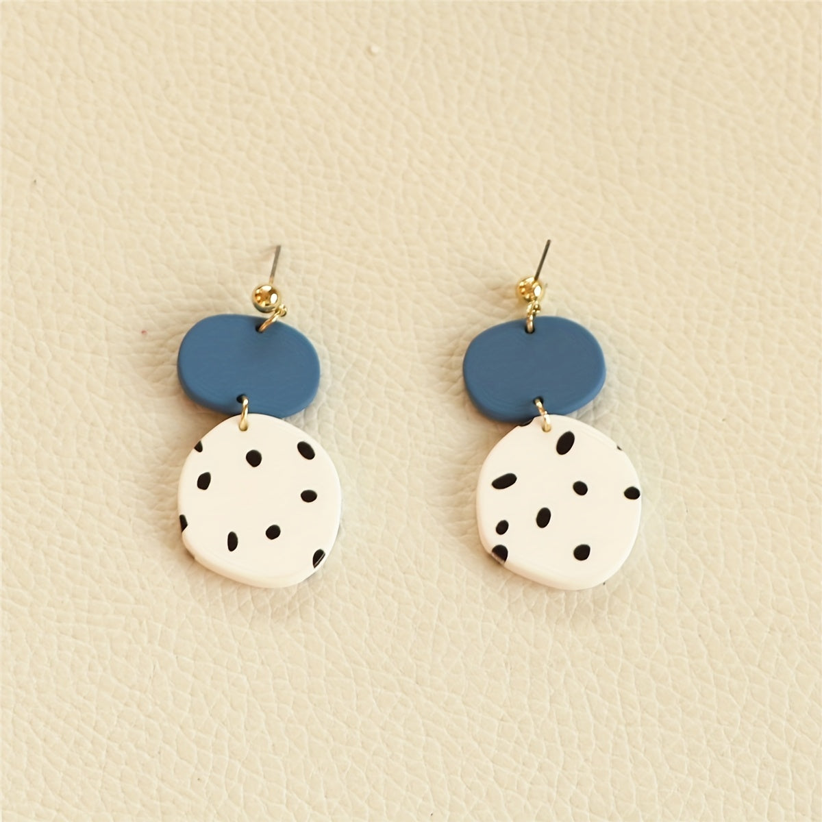 Day-To-Night Earrings