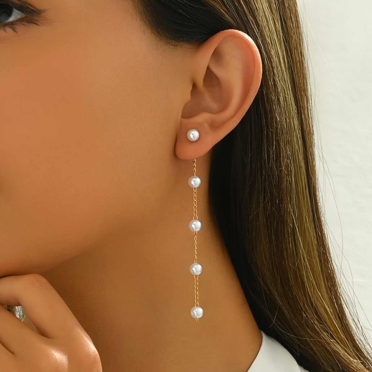 Lightweight Pearl-Inspired Earrings