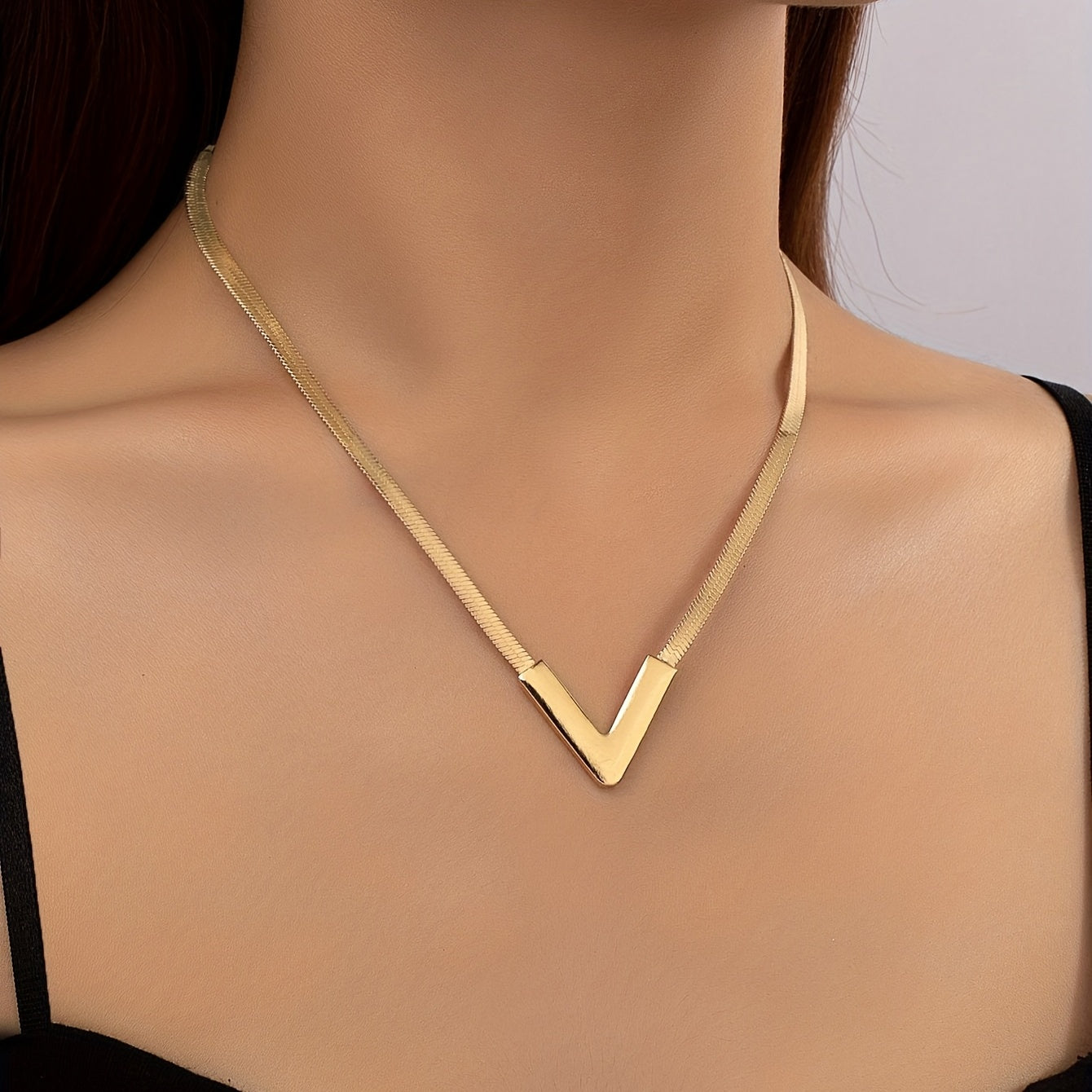 Day-to-Night Necklace