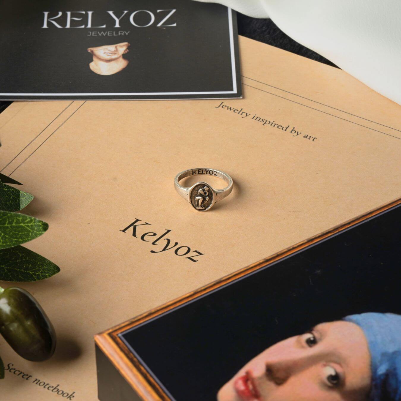 Sculpted Thinker Ring