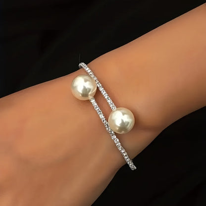 Sparkling Pearl-Inspired Bracelet