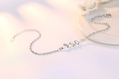 Elegant Leaf Charm Bracelet