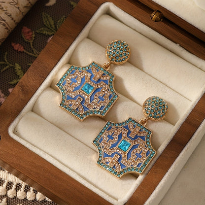 Day-to-Night Earrings