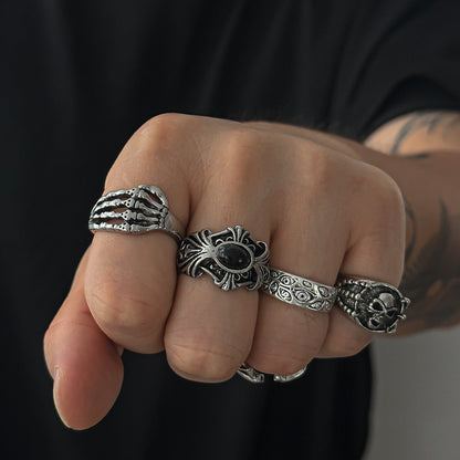 Minimalist Gothic Rings for Urban Edge