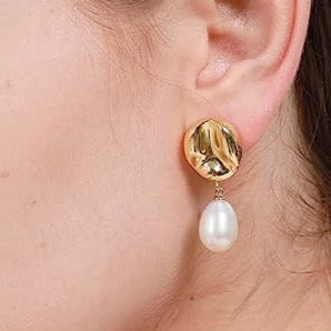Concave Freshwater Pearl Drop Earrings