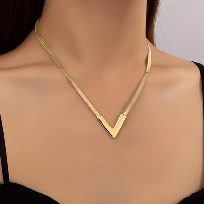 Day-to-Night Necklace