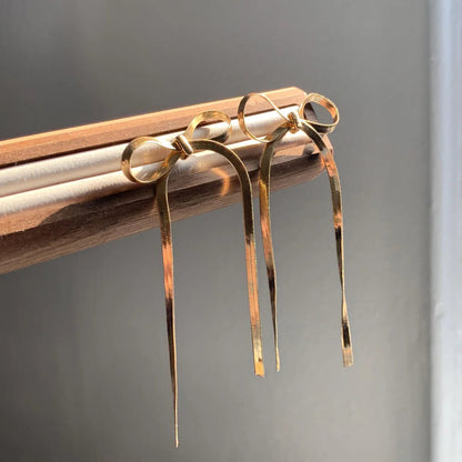 Timeless Bow Earrings for Confidence