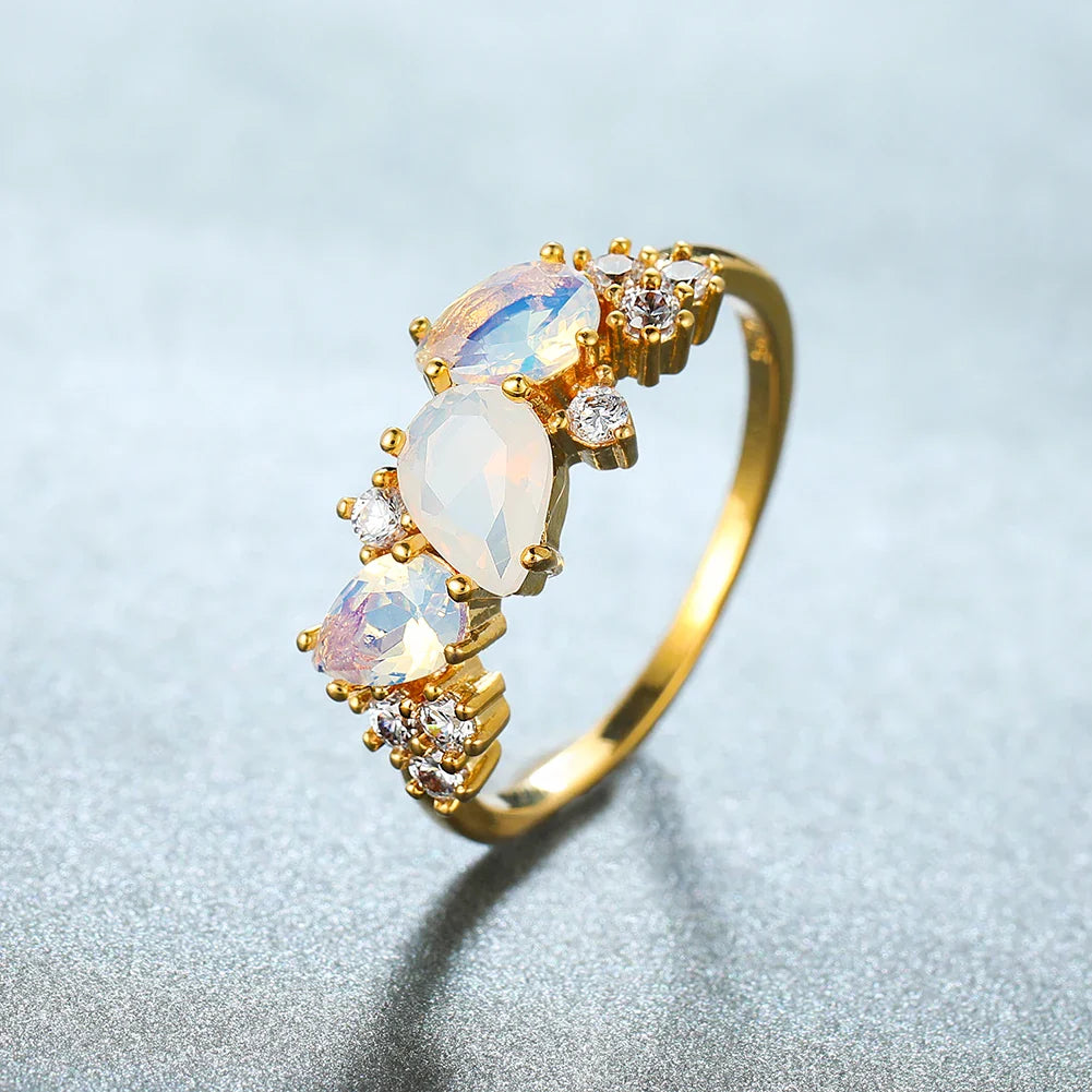 Elegant Cascade Ring for Timeless Confidence