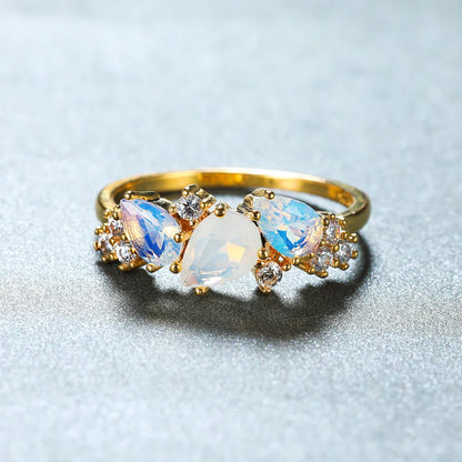Elegant Cascade Ring for Timeless Confidence
