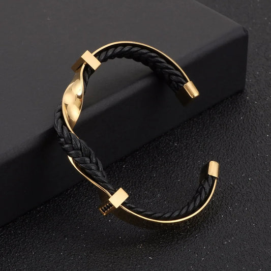Sleek Comfort Twisted Bracelet