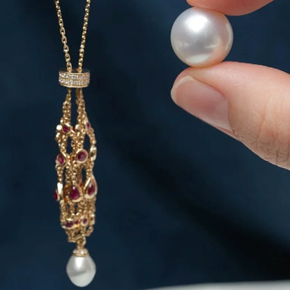 Elegant Gold Pearl Necklace