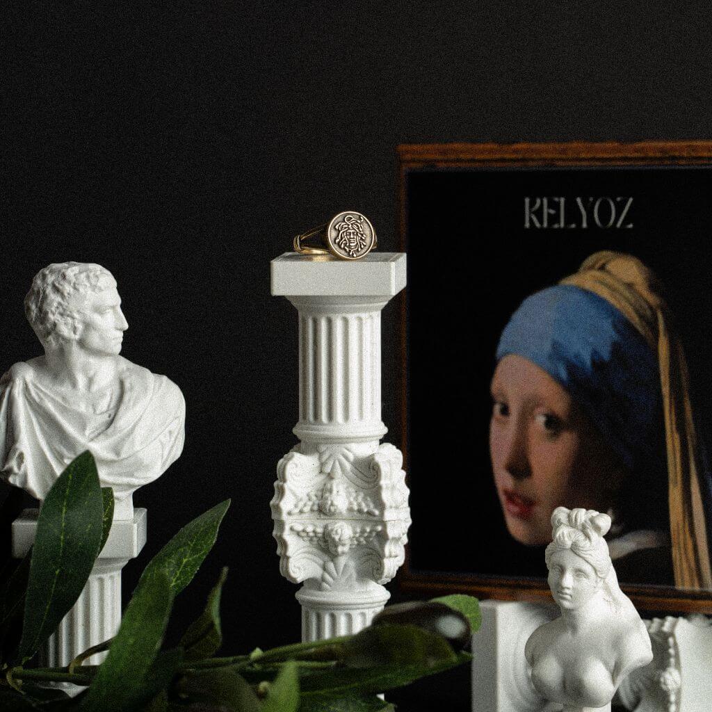 Medusa Empowering Ring