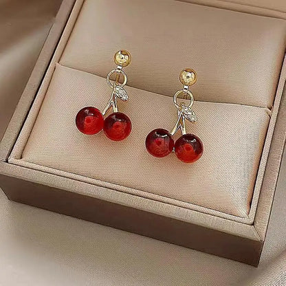 Radiant Cherry Elegance Set