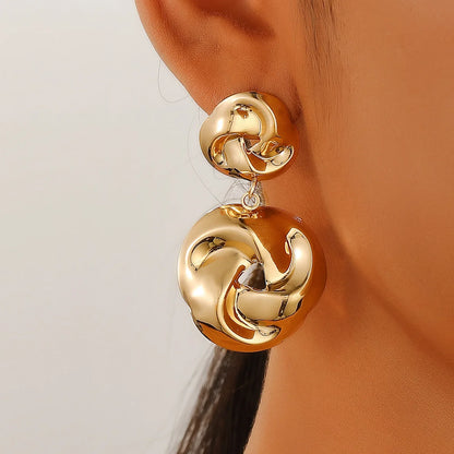 Airy Elegance Gold Chain Earrings