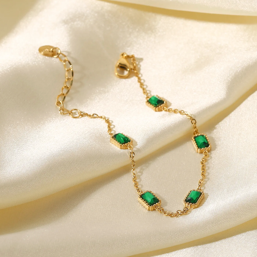 Dainty Emerald charm Bracelet