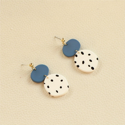 Day-To-Night Earrings