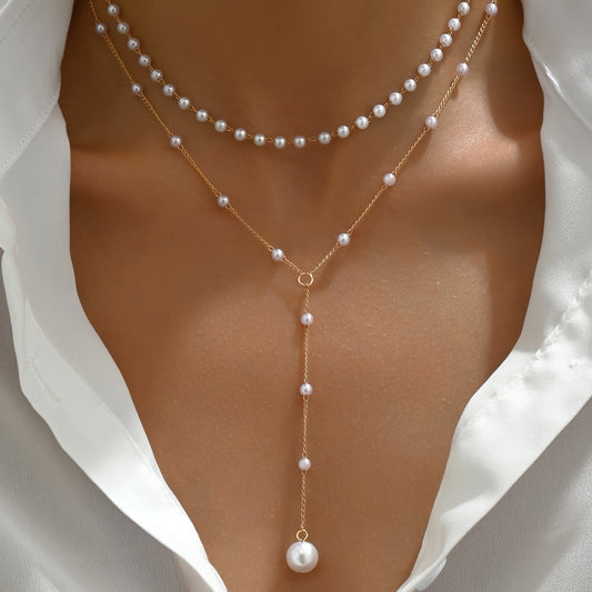 Lightweight Pearl-Inspired Necklace