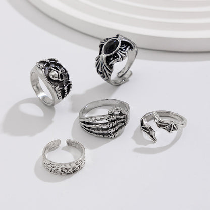 Minimalist Gothic Rings for Urban Edge