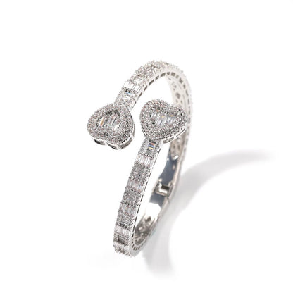 Elegant Heart Sparkle Bracelet
