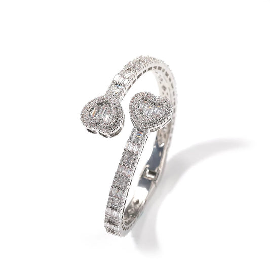 Elegant Heart Sparkle Bracelet