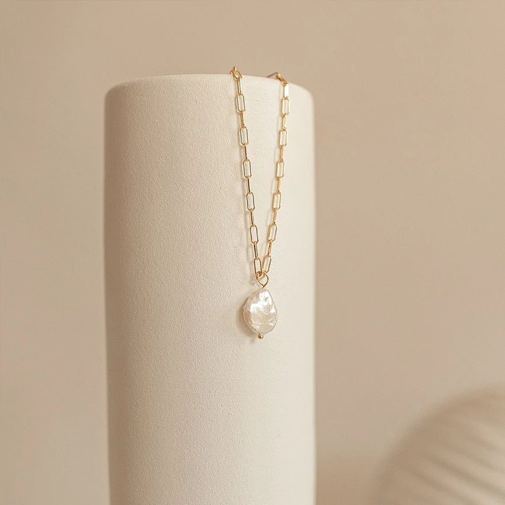 Paper Clip Chain Pearl Necklace