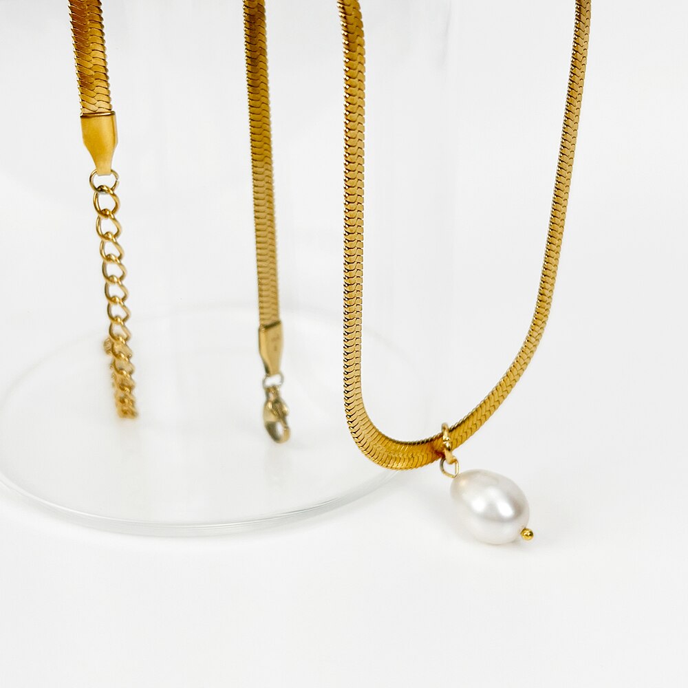 Wide Flat Snake Chain Pearl Necklace